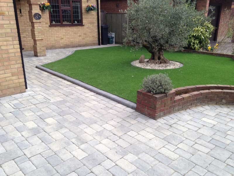 Block paving patios and driveways Brentwood Essex