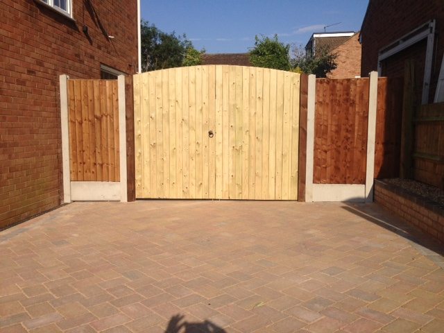 essex fence and gate