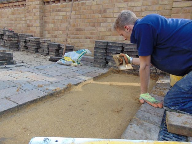 driveway block paving repairs 14