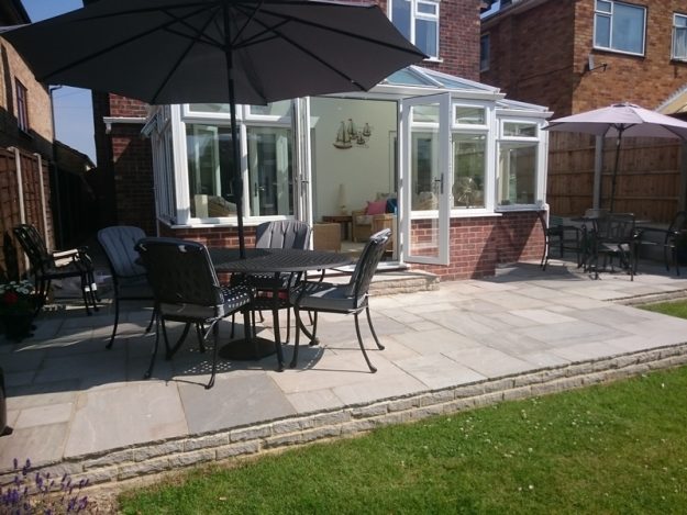 essex patio 02